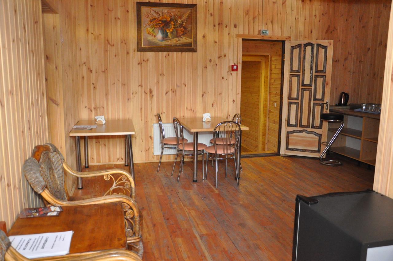 Hostellux Odesa Exterior photo